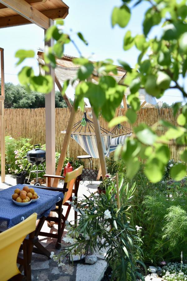 Holiday Oasis With Private Patio And Hammam-Style Bath In Chora-Pithagoreo, Samos Island Villa ปีตาโกเรโย ภายนอก รูปภาพ